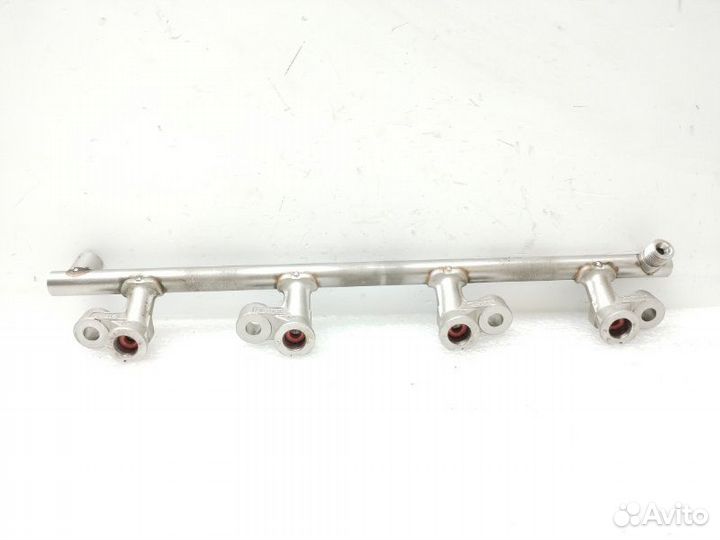 Топливная рейка (рампа) Mazda 3 BM 1.5 2016