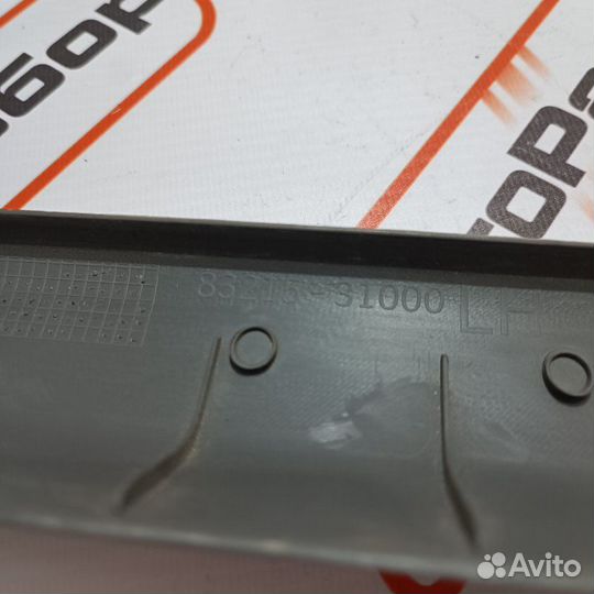 Накладка на порог салона задняя левая Nissan