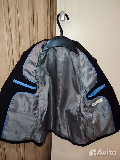 Черный пиджак на мальчика 116 H&M для школы
