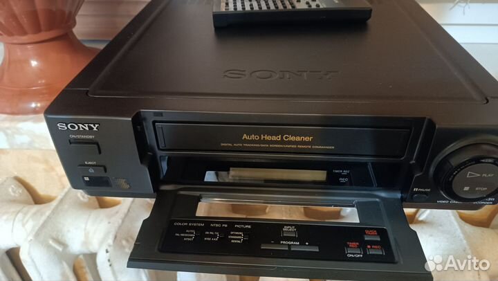 Видеомагнитофон sony
