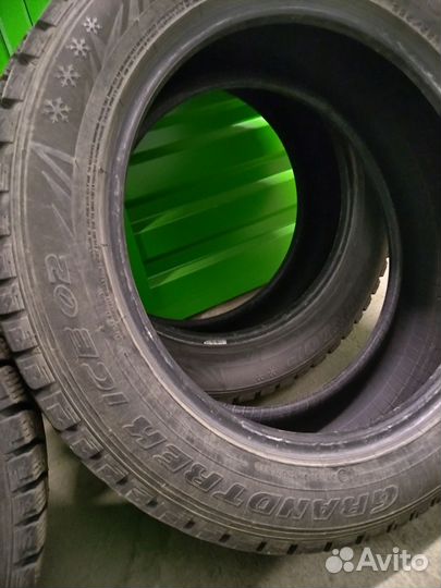 Dunlop Grandtrek Ice 02 225/55 R18 102F