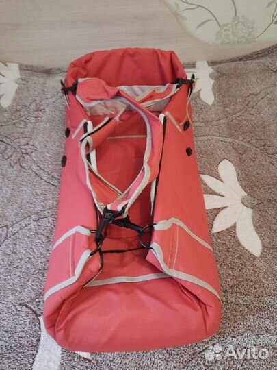 Продаётся сумка-переноска для грудного ребёнка