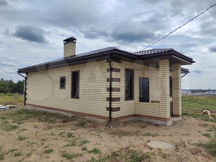 Коттедж 95 м² на участке 6 сот.