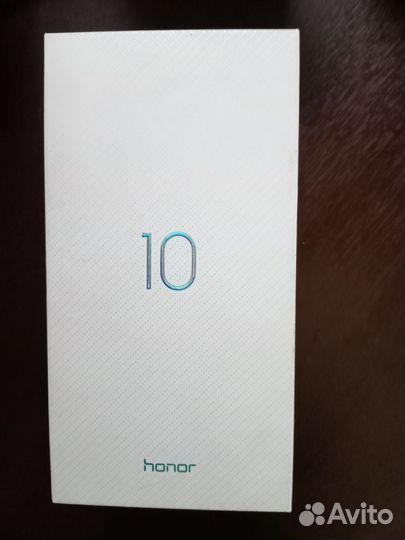 Коробка от Honor 10