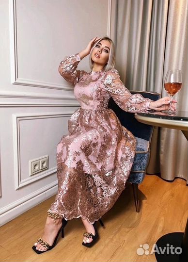 Вечернее платье