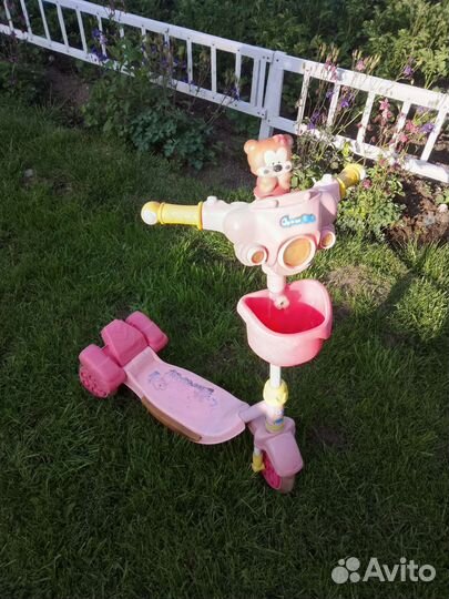 Детский трёхколёсный самокат