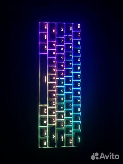 Механическая клавиатура белая