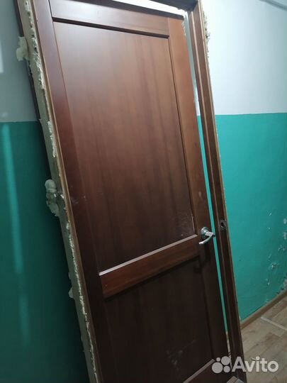 Двери межкомнатные с коробкой деревянные бу