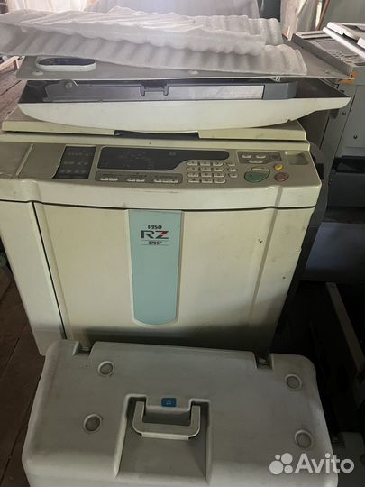 Ризограф riso