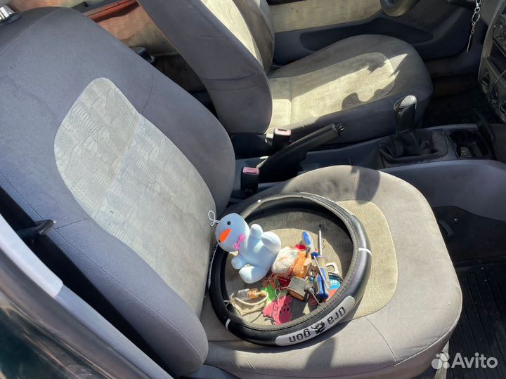 В разборе Skoda fabia 1 2001г 1.4 AUB