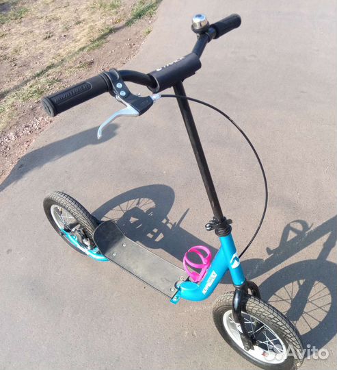 Самокат Новатрек