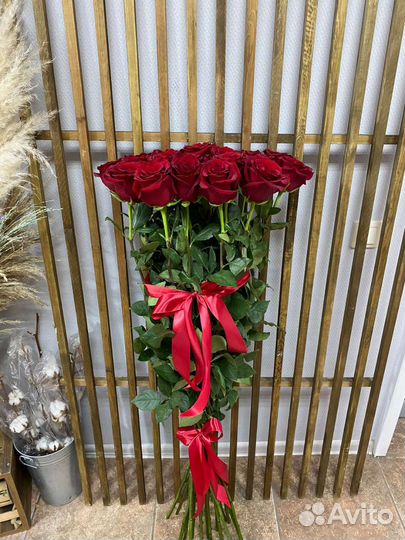 Розы гиганты