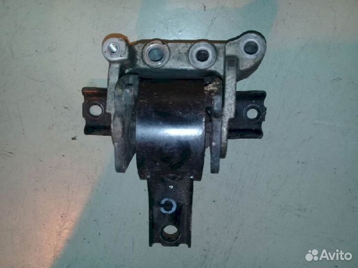 Опора двигателя (подушка двс) передняя правая MN10