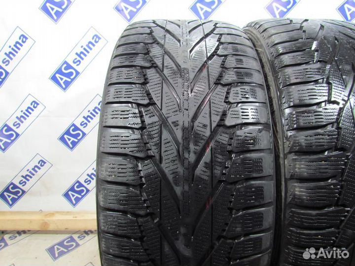 Nokian Tyres Hakkapeliitta R2 SUV 265/40 R21 99G