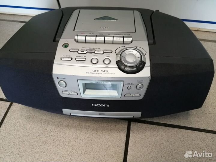 Магнитола Sony CFD-S45L