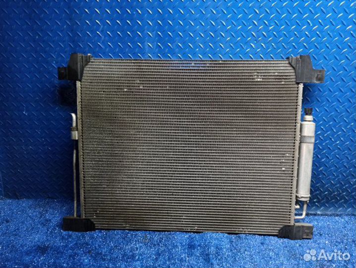 Радиатор кондиционера Infiniti Ex35