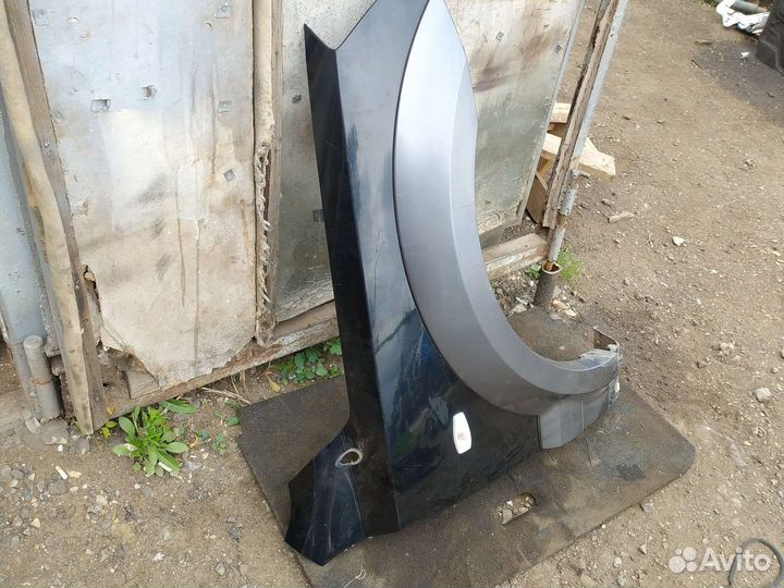 Переднее правое крыло KIA sorento 2005г. 2.5 aт