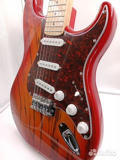 Электрогитара Stratocaster