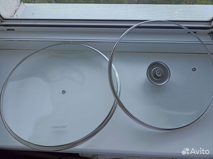 Крышки стеклянные 26 и 27,5 см