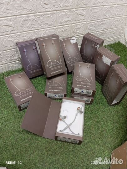 Гарнитура вкладыши Plantronics BackBeat Go 3 белый