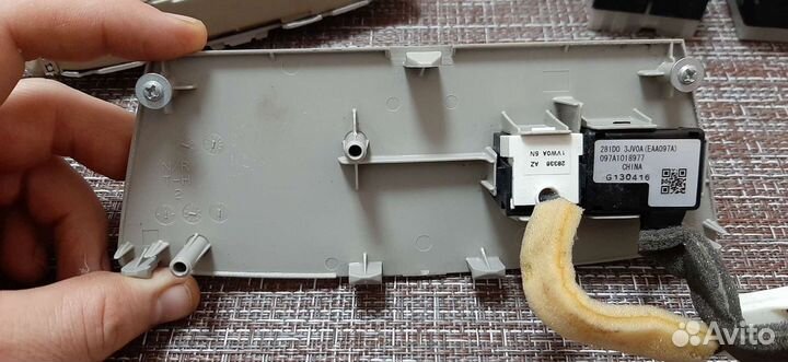 Infiniti Q50 люстра салона