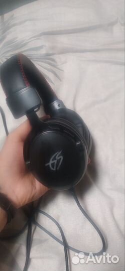 Игровые наушники