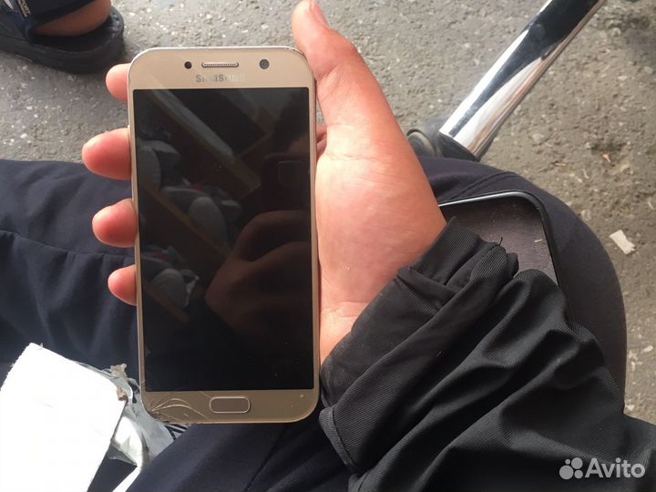 Телефон samsung galaxy a5 2017