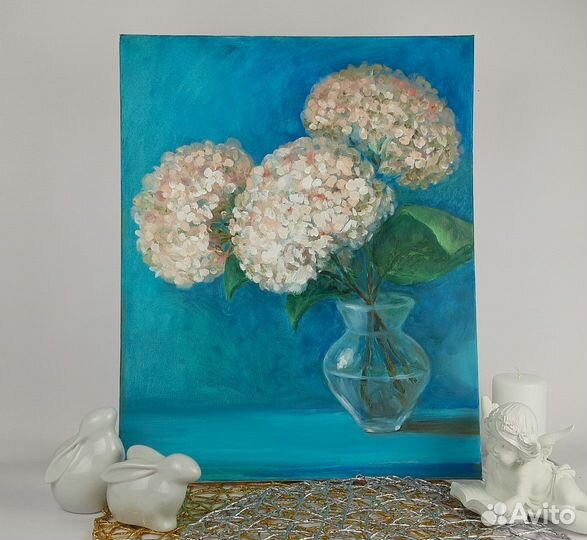 Гортензии в вазе на синем.Картина маслом на холсте