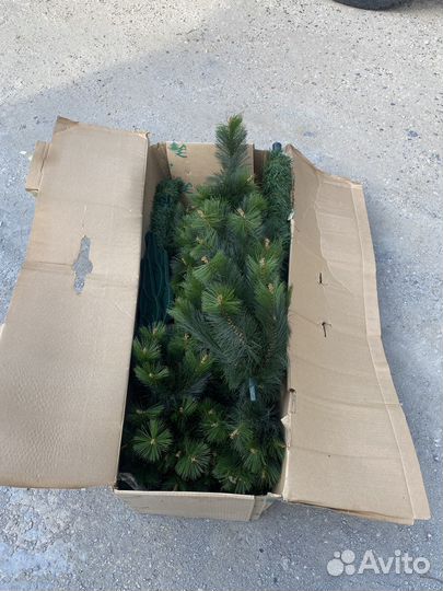 Елка искусственная 210