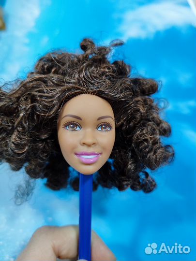 Голова куклы Барби кудряшка (средняя)