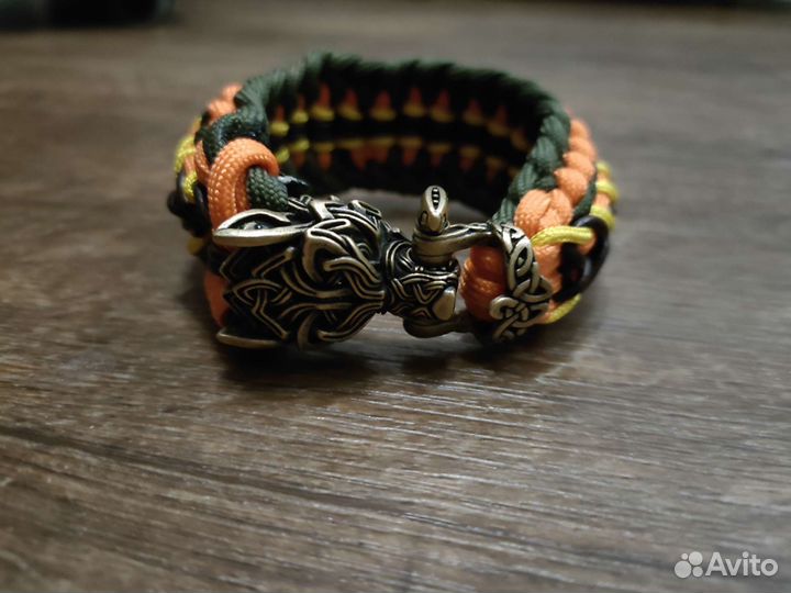 Ремень и браслет из паракорда