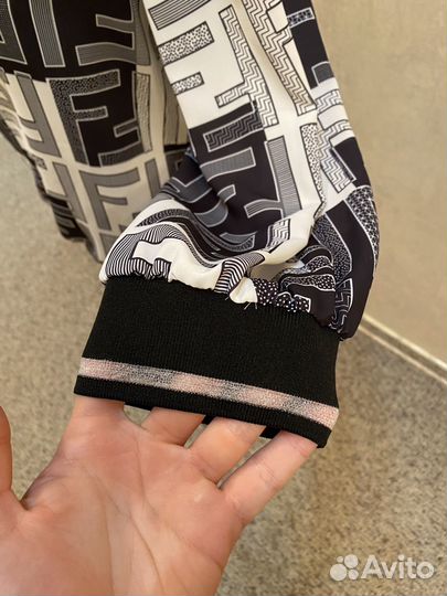 Блузка серая fendi FF 46 размер