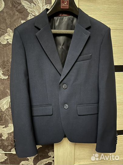 Пиджак на мальчика 140