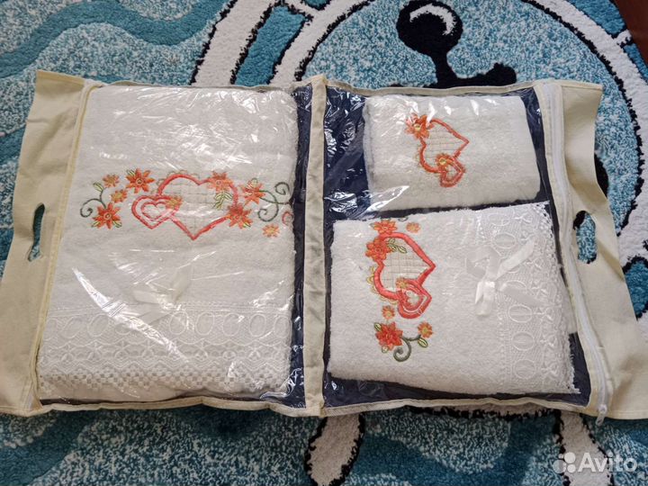 Набор полотенец подарочный