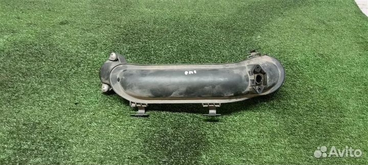 Патрубок интеркулера VW Golf VI 2009-2012