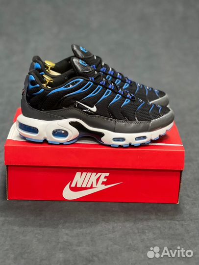 Кроссовки Nike