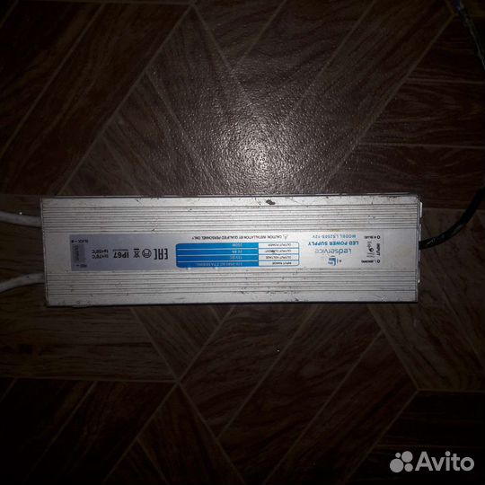 Блок питания 12v для светодиодной ленты
