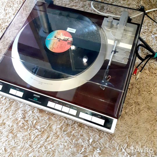 Проигрыватель винила Denon DP-65F Quartz