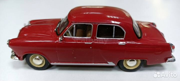 Газ-21 волга 1-43 автолегенды 41(гос.номера)