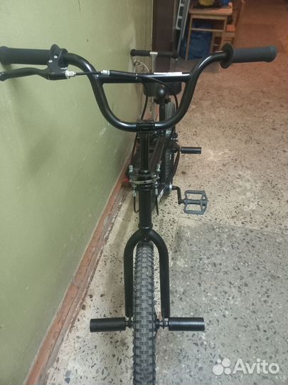 Трюковой велосипед bmx