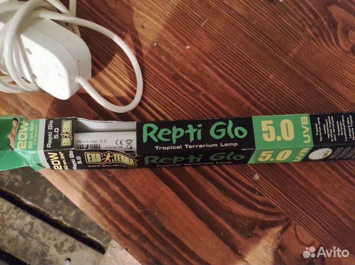 Лампа для террариума