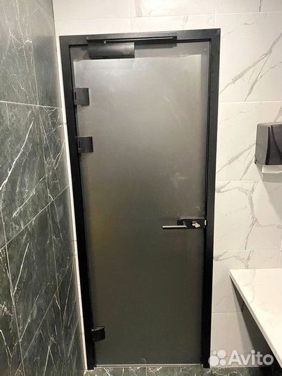 Межкомнатные стеклянные двери на заказ