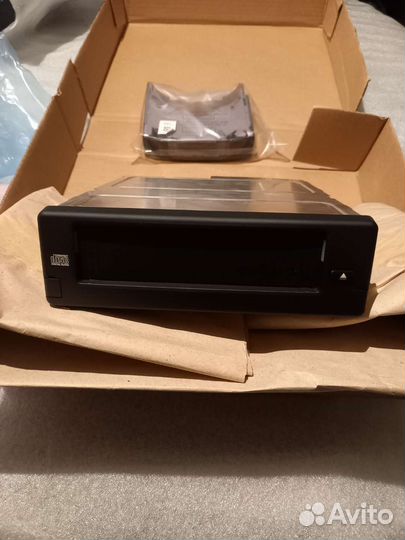 Оборотный cd-чейнджер bmw 5 e60/e61, bmw 6 e63/e64