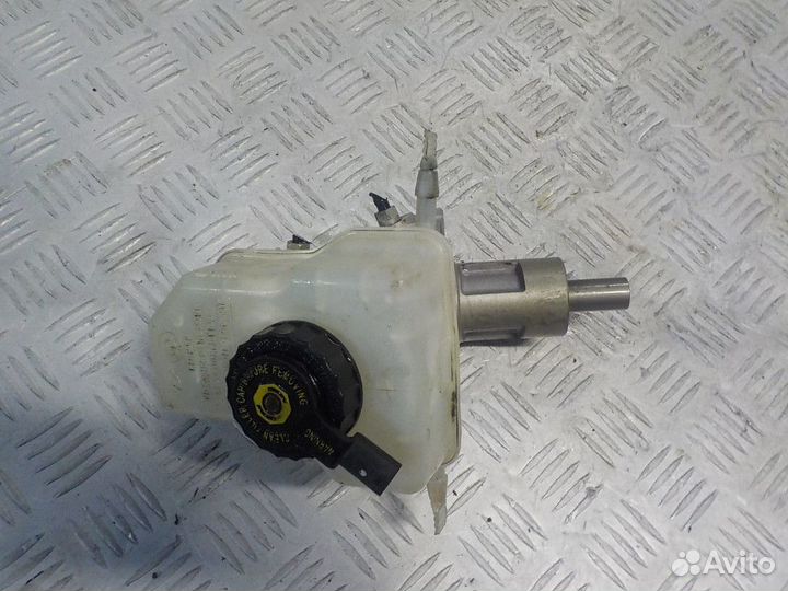 Цилиндр тормозной главный BMW 1 E87