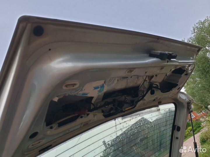 Крышка дверь багажника vw golf 3 гольф хетчбек г3