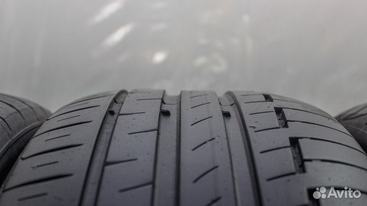 Continental ContiPremiumContact 6 215/55 R17 94V