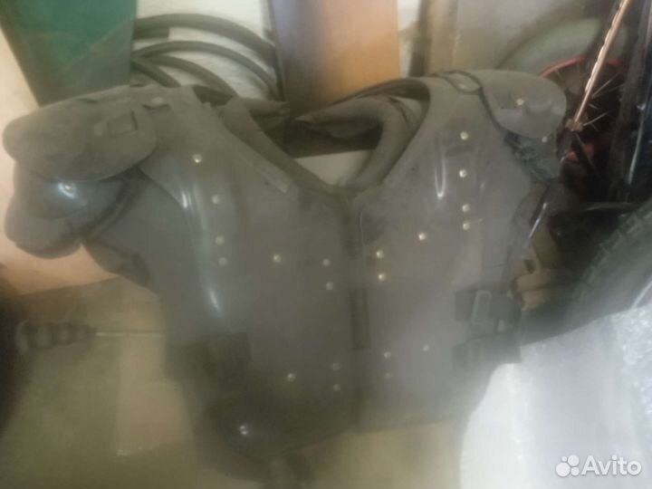 Защитный жилет