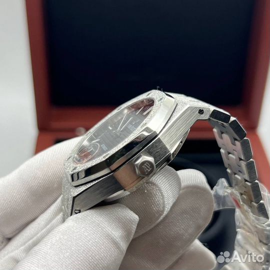 Часы женские Audemars Piguet 37mm