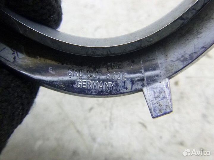 Решетка в бампер левая под птф audi Q5 2008