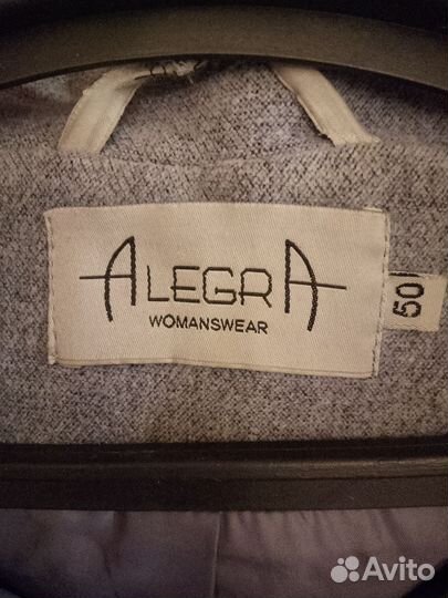 Пальто женское демисезонное размер 48-50